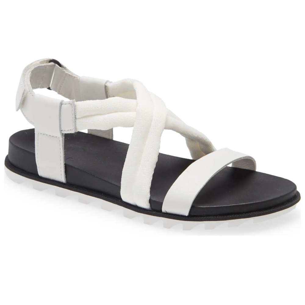 Sorel Women's Roaming Decon Sandal in sea salt